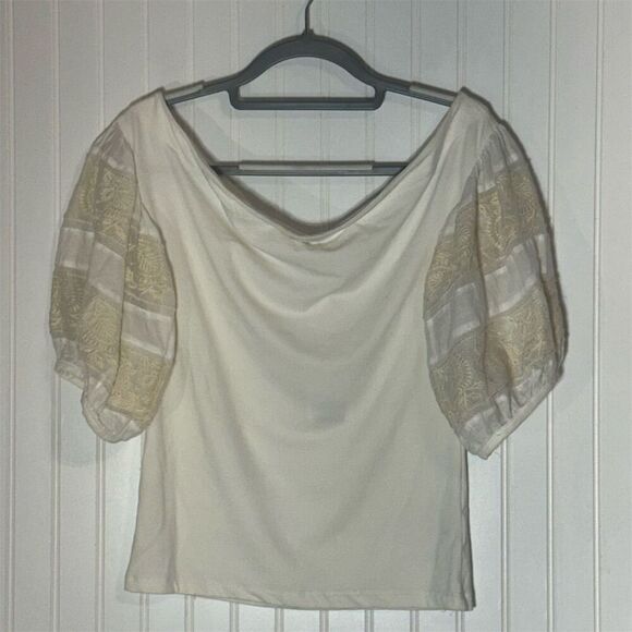 Free People Ivory Off Shoulder Puff Sleeve Top M Embroidered NWT Boho Cottage - Picture 2 of 8